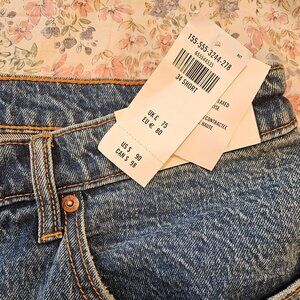 Abercrombie 90s Relaxed Jean Frayed Hem